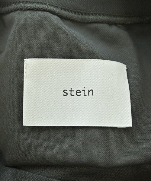 stein เสื้อยืด/เสื้อท็อปส์
