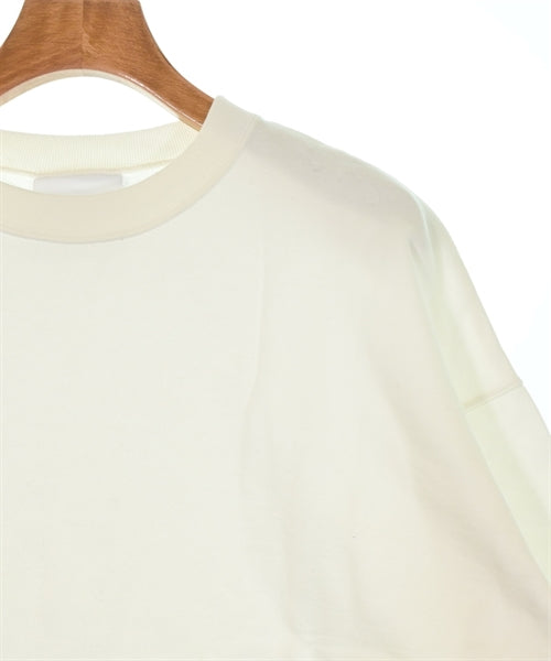 SLOANE เสื้อยืด/เสื้อท็อปส์