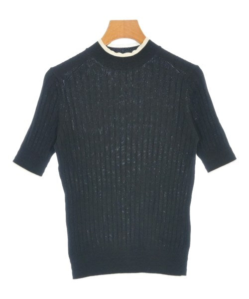 SLOANE เสื้อกันหนาว