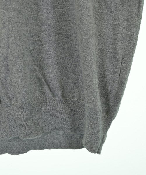 SLOANE เสื้อกันหนาว