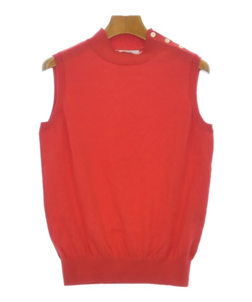 SLOANE เสื้อแขนกุด