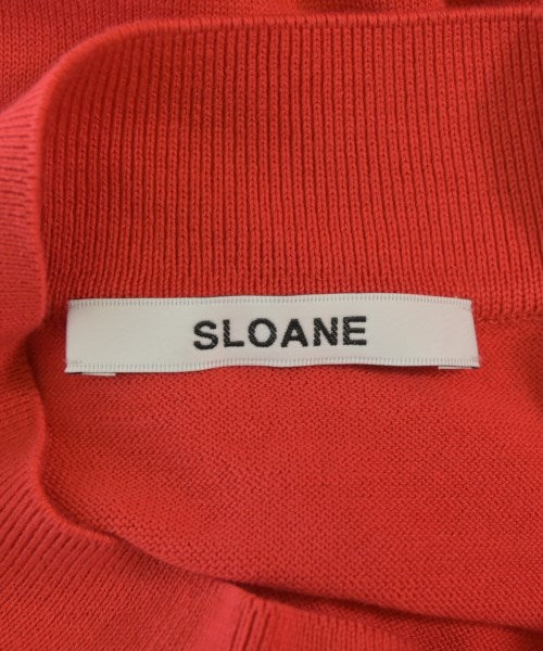 SLOANE เสื้อแขนกุด