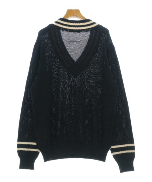 SLOANE เสื้อกันหนาว