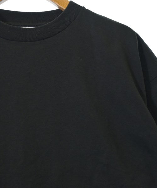 SLOANE เสื้อยืด/เสื้อท็อปส์