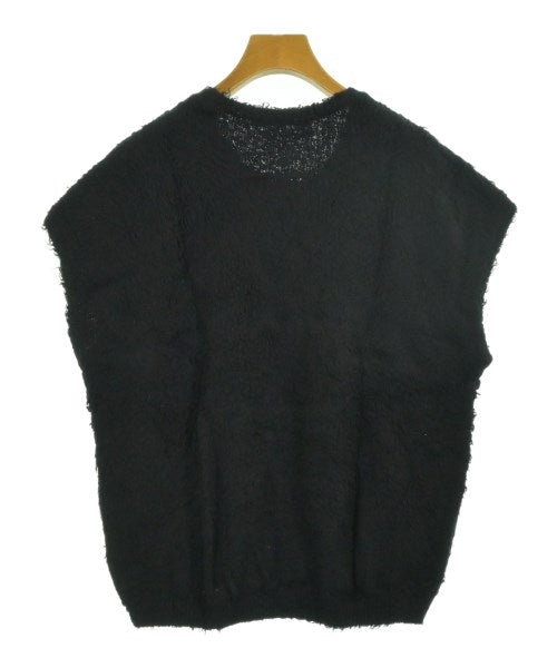 SLOANE เสื้อกั๊ก
