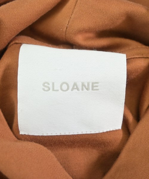 SLOANE เสื้อยืด/เสื้อท็อปส์