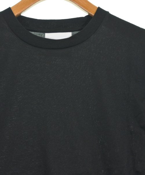 SLOANE เสื้อยืด/เสื้อท็อปส์