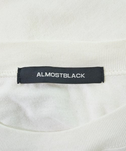 ALMOSTBLACK เสื้อยืด/เสื้อท็อปส์
