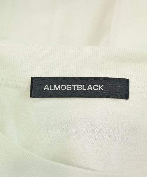 ALMOSTBLACK เสื้อยืด/เสื้อท็อปส์