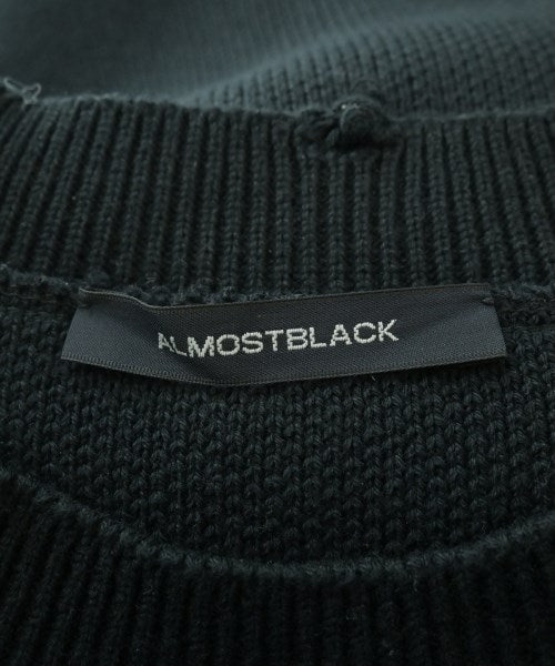 ALMOSTBLACK เสื้อกันหนาว