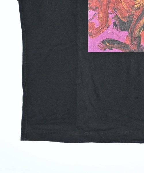 ALMOSTBLACK เสื้อยืด/เสื้อท็อปส์