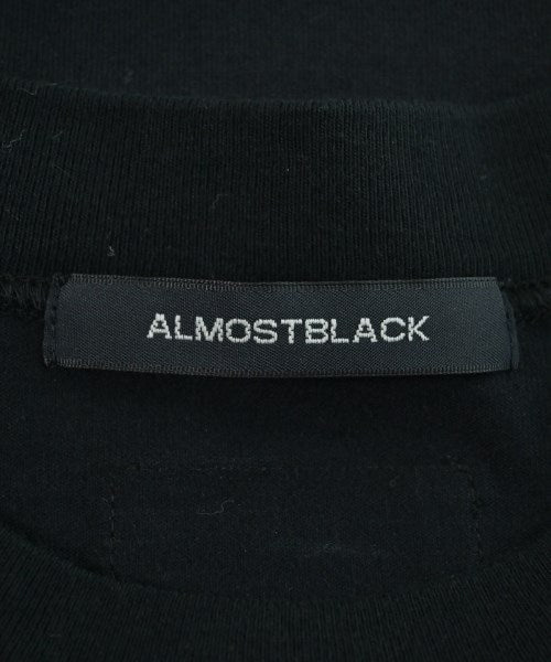 ALMOSTBLACK เสื้อยืด/เสื้อท็อปส์