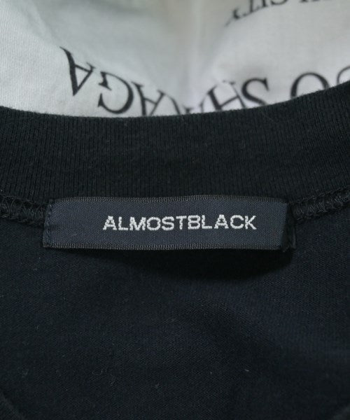 ALMOSTBLACK เสื้อยืด/เสื้อท็อปส์