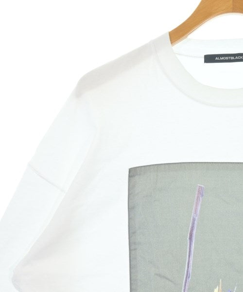ALMOSTBLACK เสื้อยืด/เสื้อท็อปส์