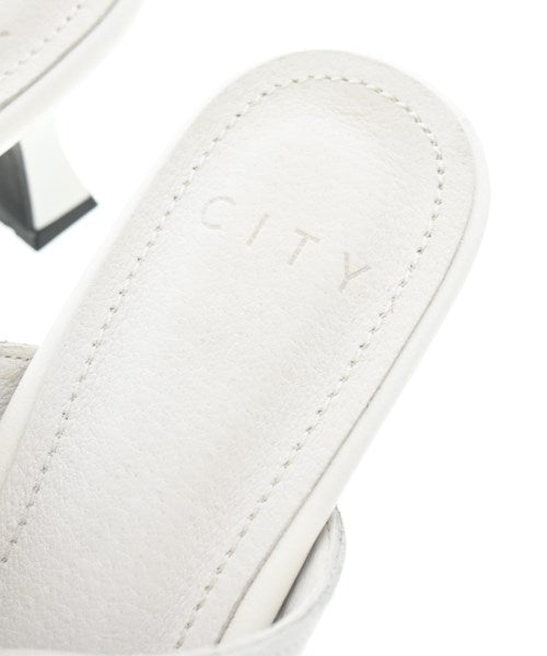 CITY รองเท้าแตะ