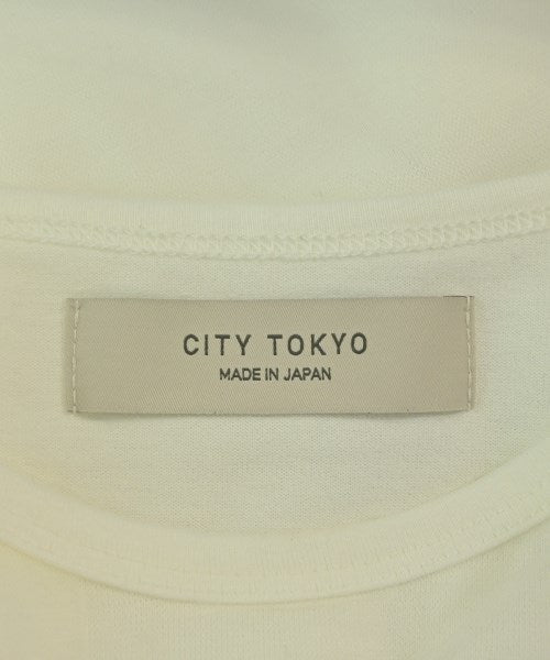 CITY เสื้อยืด/เสื้อท็อปส์