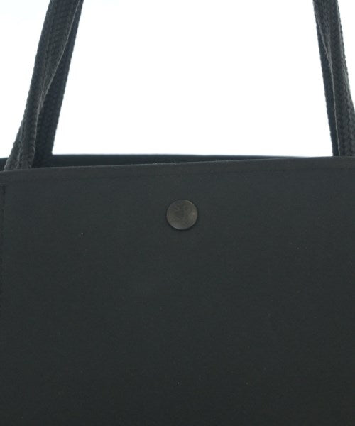 STATE OF ESCAPE กระเป๋าถือขนาดใหญ่