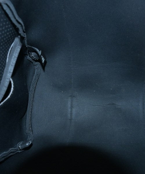 STATE OF ESCAPE กระเป๋าถือขนาดใหญ่