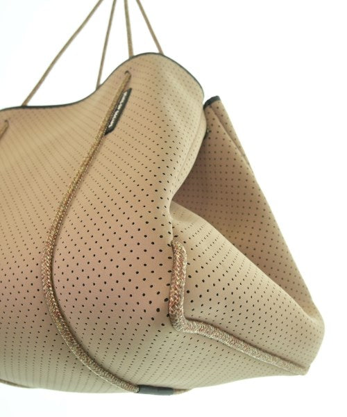 STATE OF ESCAPE กระเป๋า อื่น