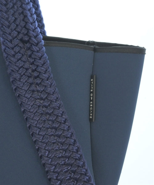 STATE OF ESCAPE กระเป๋าถือขนาดใหญ่