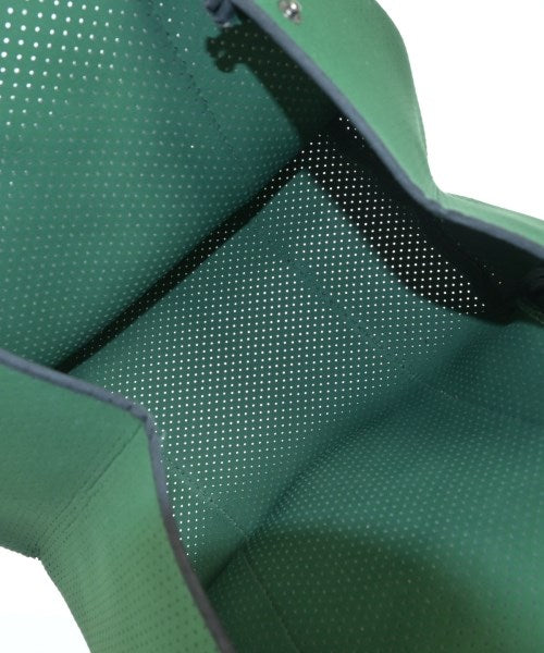 STATE OF ESCAPE กระเป๋าถือขนาดใหญ่