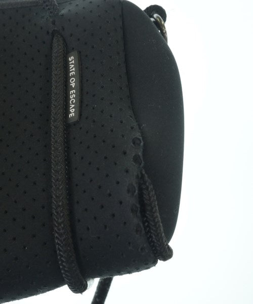 STATE OF ESCAPE กระเป๋าสะพาย