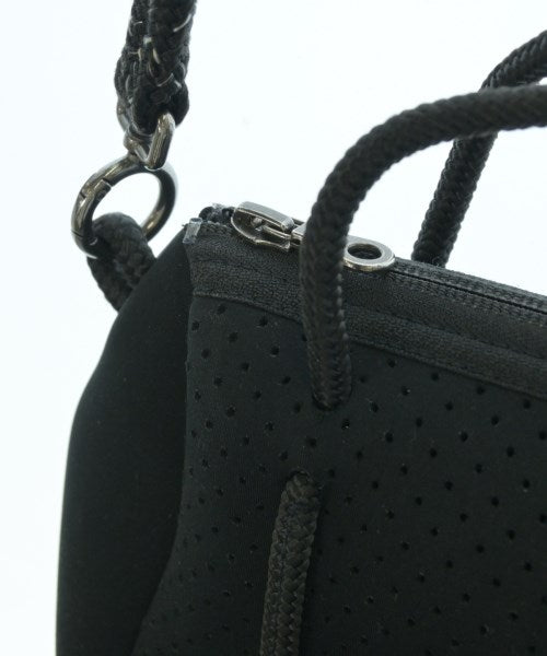 STATE OF ESCAPE กระเป๋าสะพาย