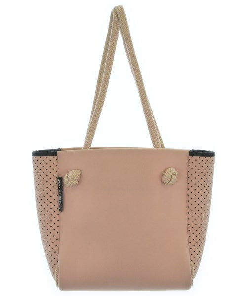 STATE OF ESCAPE กระเป๋าสะพาย