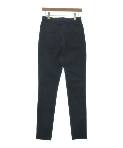 nagonstans ยีนส์