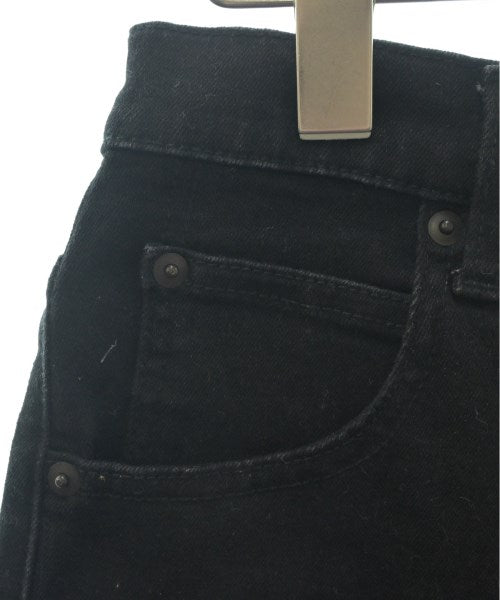 nagonstans ยีนส์