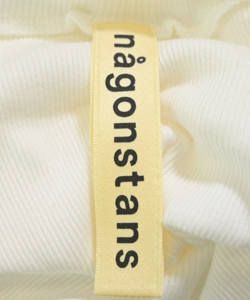 nagonstans เสื้อยืด/เสื้อท็อปส์