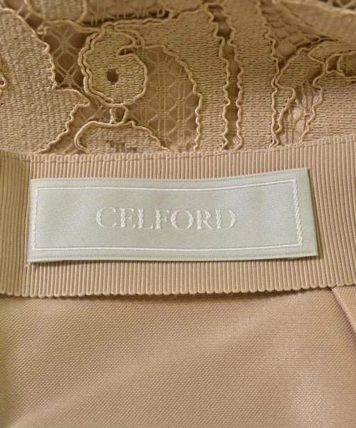 CELFORD กระโปรงยาวถึงเข่า