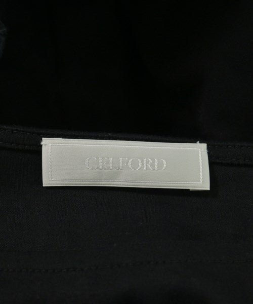 CELFORD เสื้อยืด/เสื้อท็อปส์