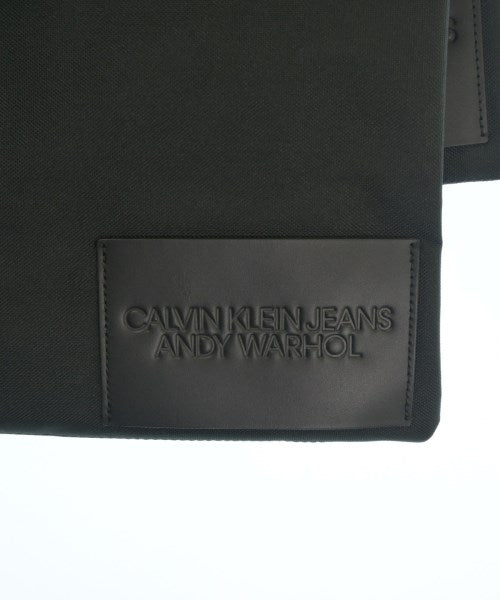 CALVIN KLEIN คลัตช์