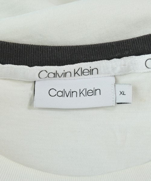 CALVIN KLEIN เสื้อยืด/เสื้อท็อปส์