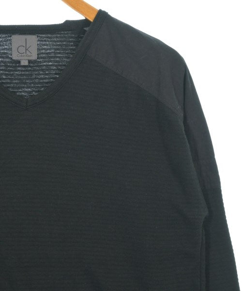 CALVIN KLEIN เสื้อยืด/เสื้อท็อปส์