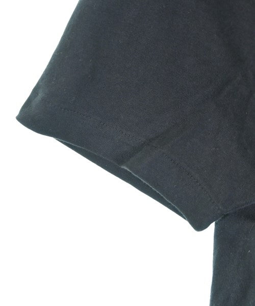 CALVIN KLEIN เสื้อยืด/เสื้อท็อปส์
