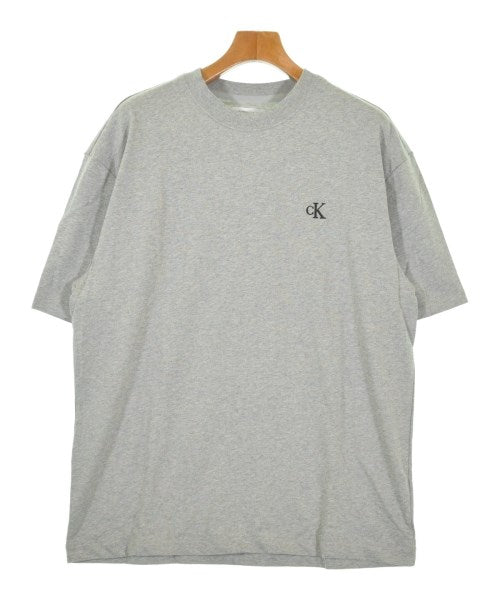 CALVIN KLEIN เสื้อยืด/เสื้อท็อปส์