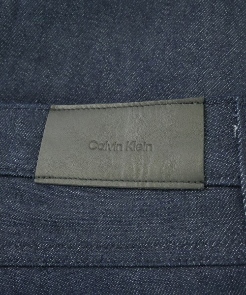 CALVIN KLEIN ยีนส์