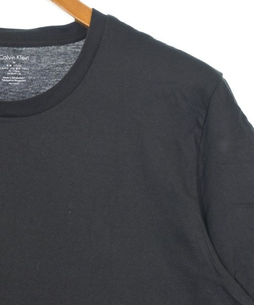 CALVIN KLEIN เสื้อยืด/เสื้อท็อปส์