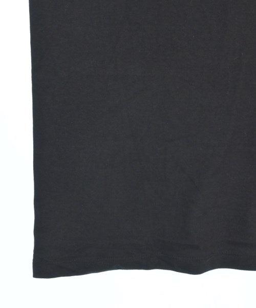 CALVIN KLEIN เสื้อยืด/เสื้อท็อปส์