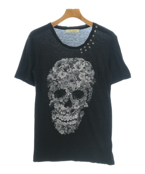 by Tass Standard เสื้อยืด/เสื้อท็อปส์