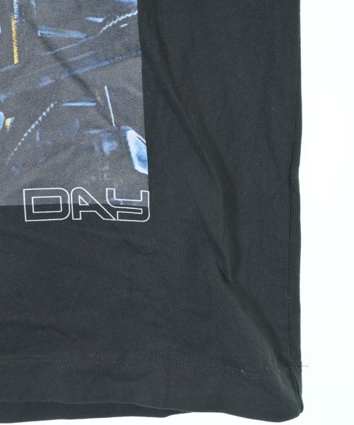 Etudes เสื้อยืด/เสื้อท็อปส์