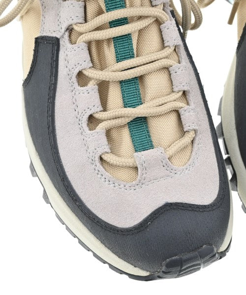 Tomo&Co รองเท้าผ้าใบ