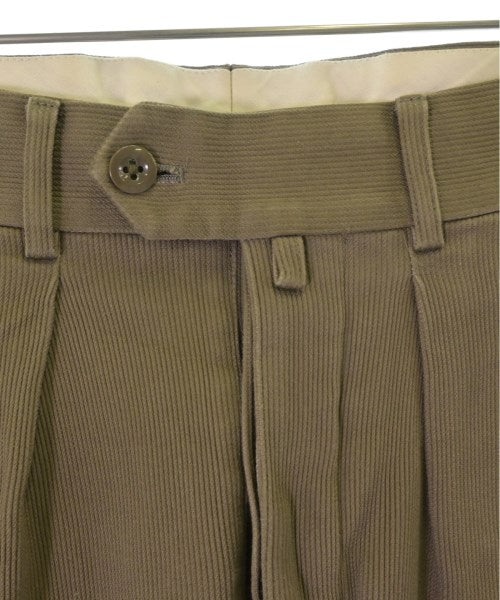 NEAT กางเกง อื่น