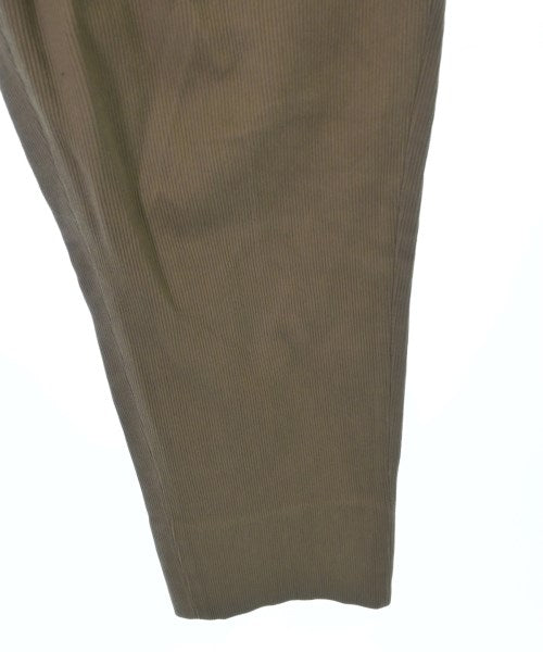 NEAT กางเกง อื่น