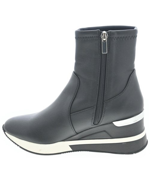 enchanted รองเท้า อื่น