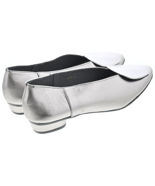 enchanted รองเท้าส้นสูง
