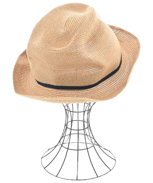 mature ha. หมวกฟาง