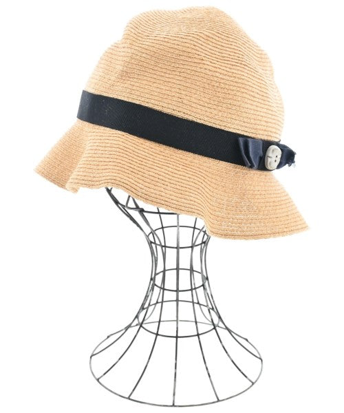 mature ha. หมวก